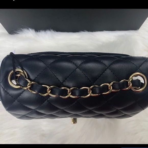 NEW Chanel square mini - Picture 4 of 8